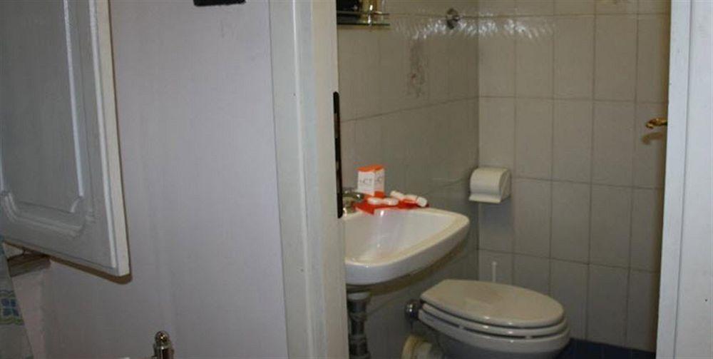 Marvi Hotel Рим Экстерьер фото