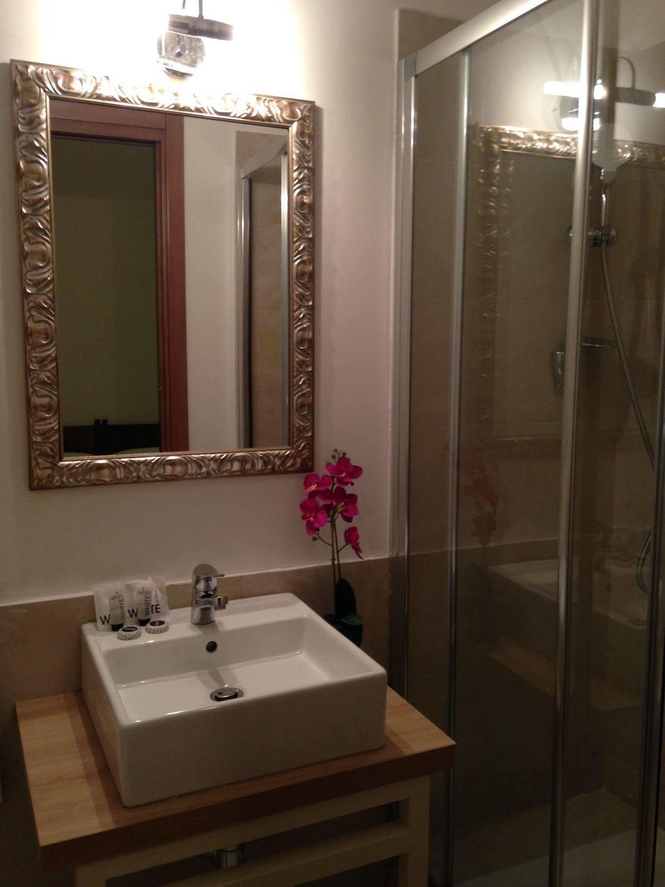 Marvi Hotel Рим Экстерьер фото